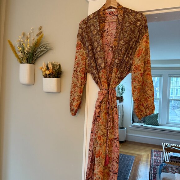12th Tribe Kimono/Robe - Picture 6 of 6